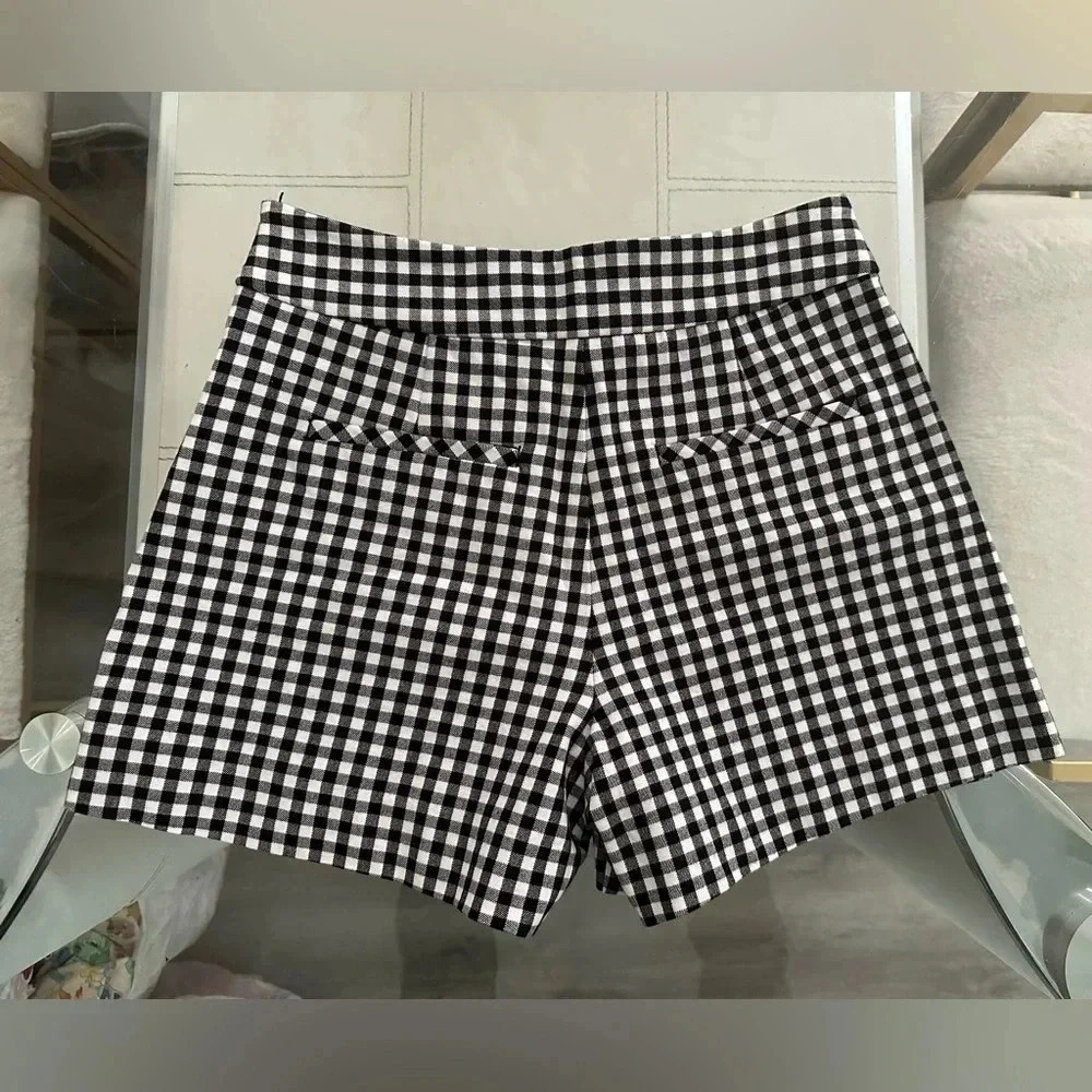 Gap shorts size 4 stretch preppy style - Picture 2 of 5